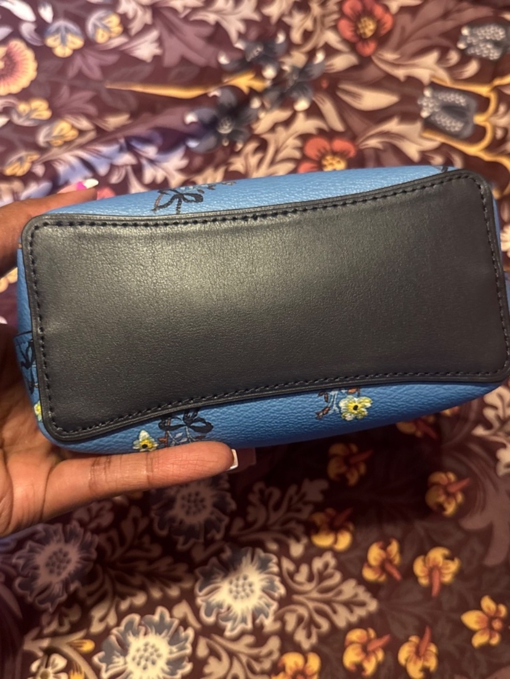 Coach Handbag - Picture 3 of 5